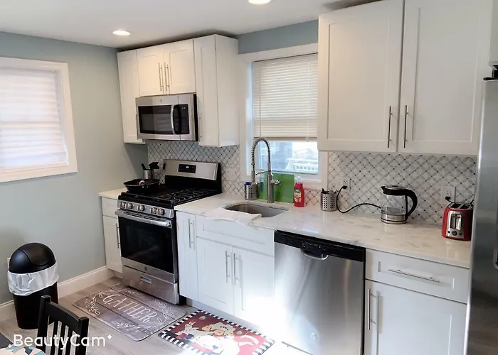 En Suite Next To Fells Point